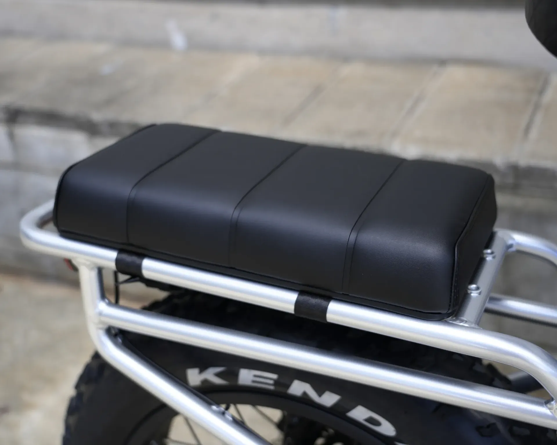 Large Cargo Seat
